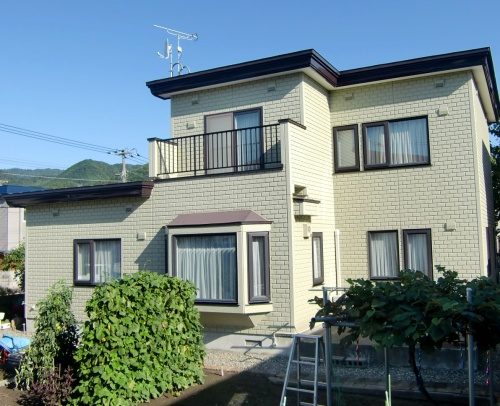 札幌市厚別区 ALC壁 塗装工事 施工前