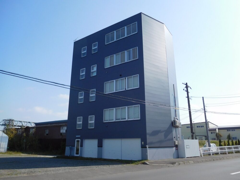 北広島市｜金属系サイディングへの全面張替え工事
