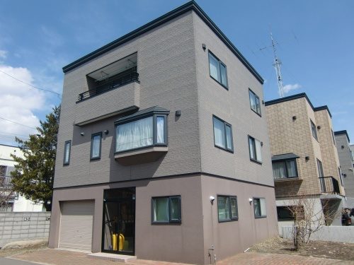 札幌市中央区 光触媒サイディング施工及び塗装工事 施工前