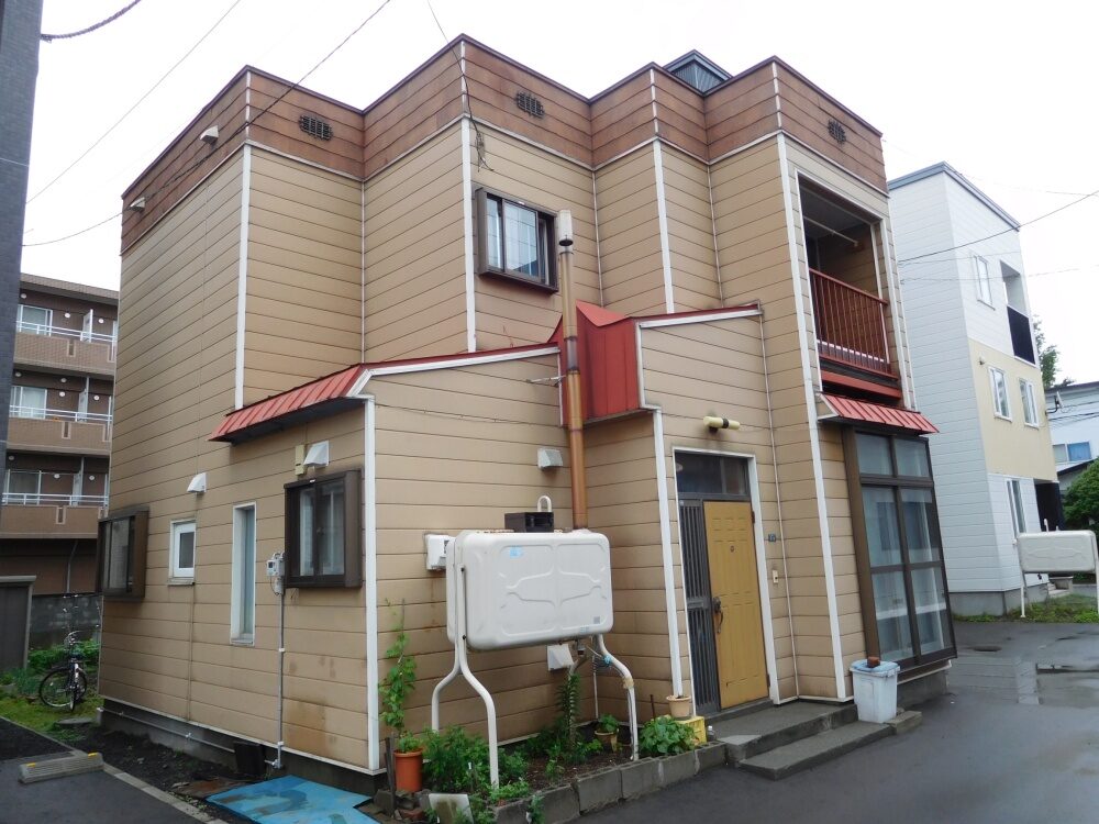 札幌市中央区 金属系サイディング 塗装工事 施工前