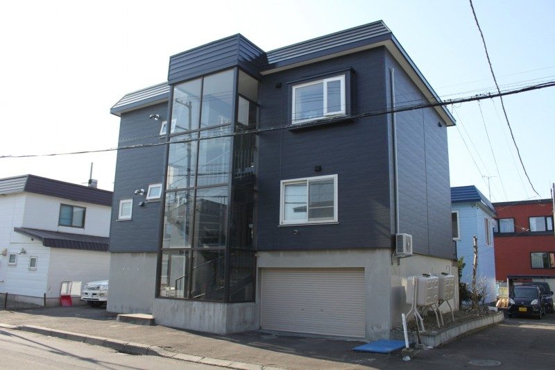 札幌市手稲区｜金属系サイディングへの全面張替え工事