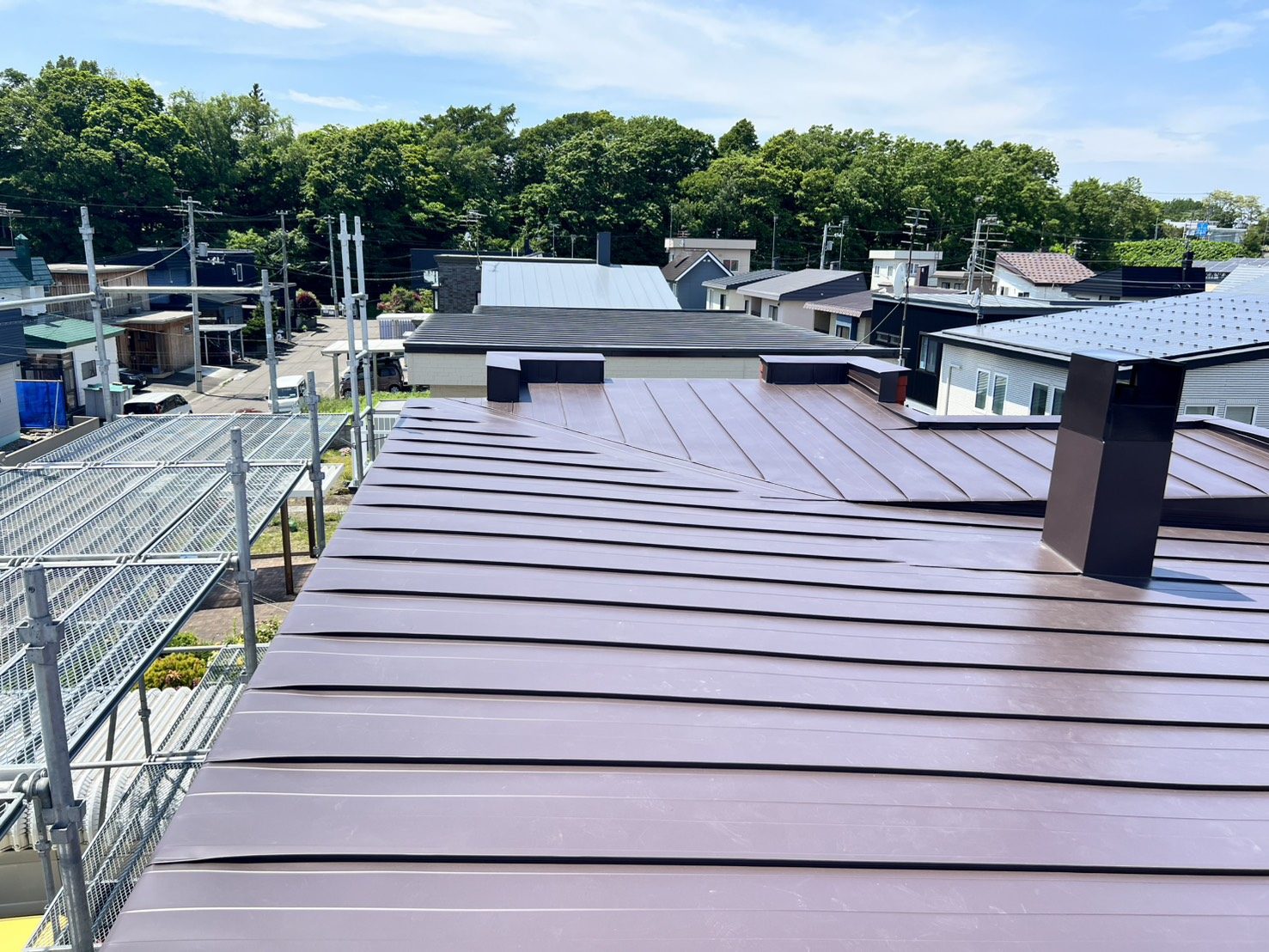 江別市 屋根板金の張替え工事 施工後の屋根
