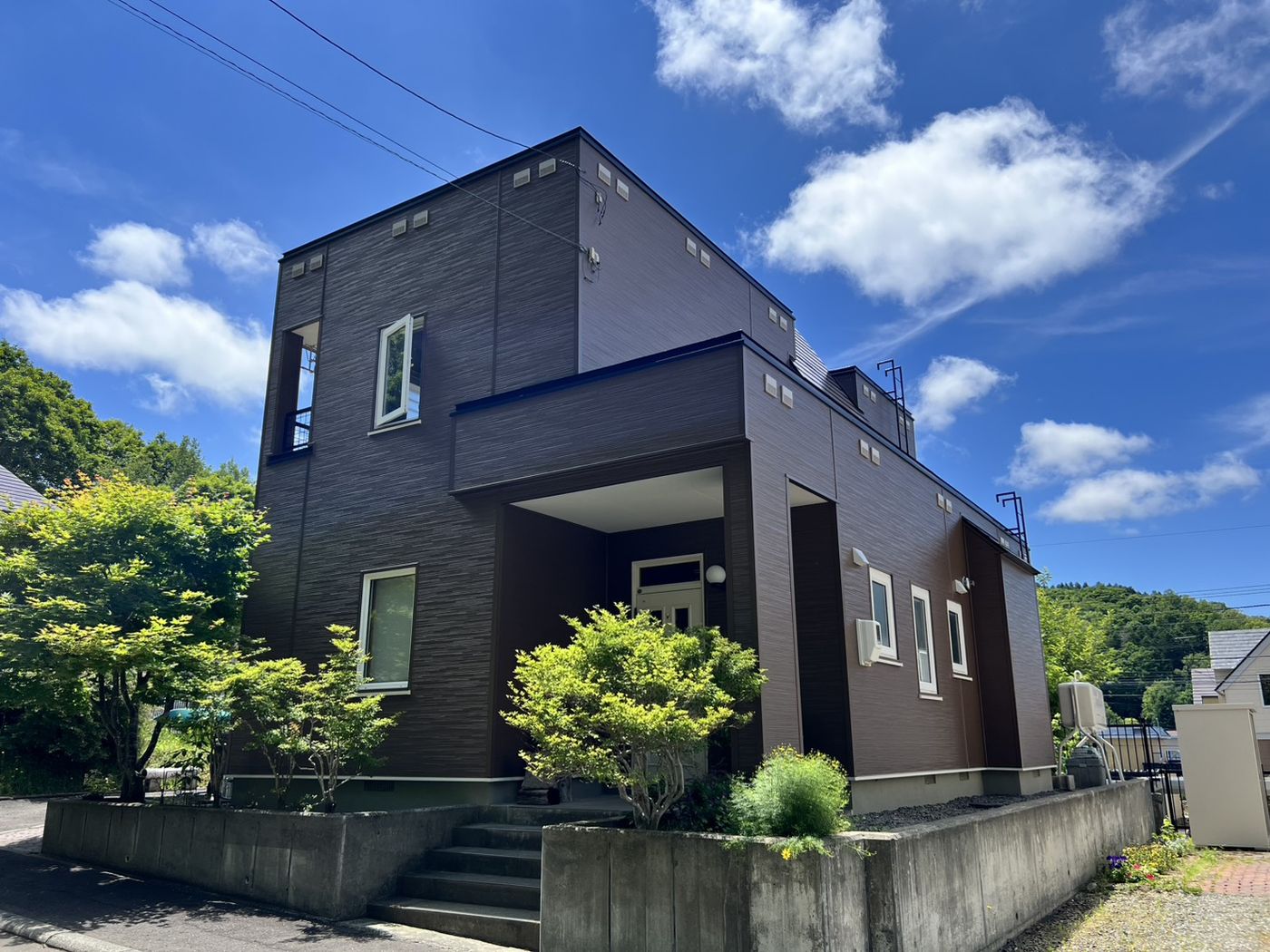 札幌市南区 金属系サイディングへの張替え工事
